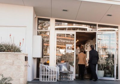 L’automatisation des portes de magasins, une solution énergétique pragmatique