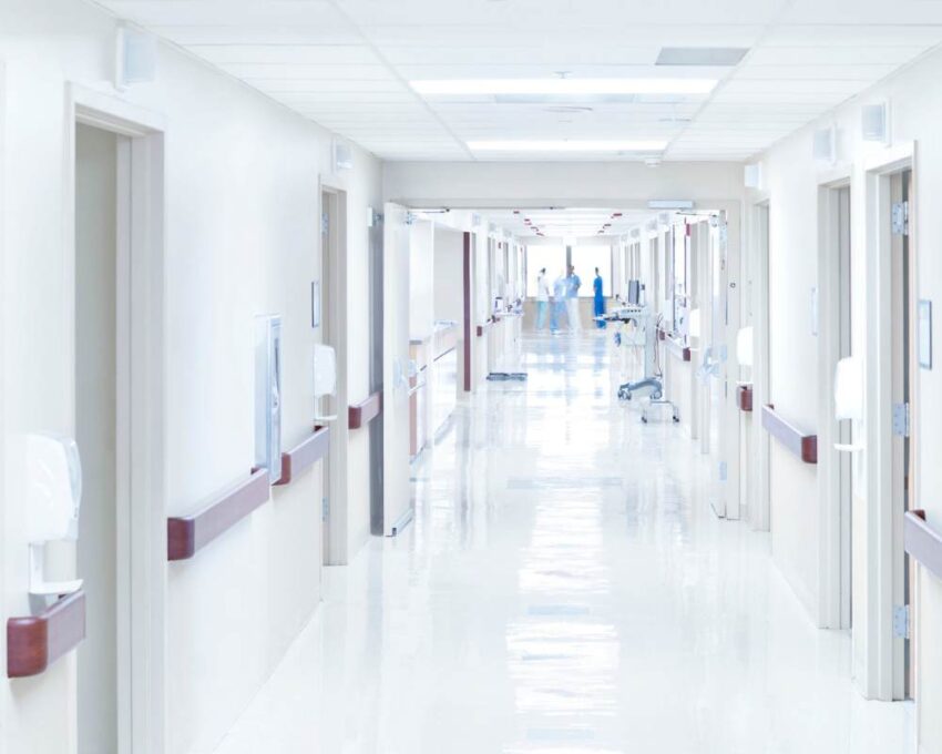 Porte hermétique : la solution idéale pour les environnements hospitaliers